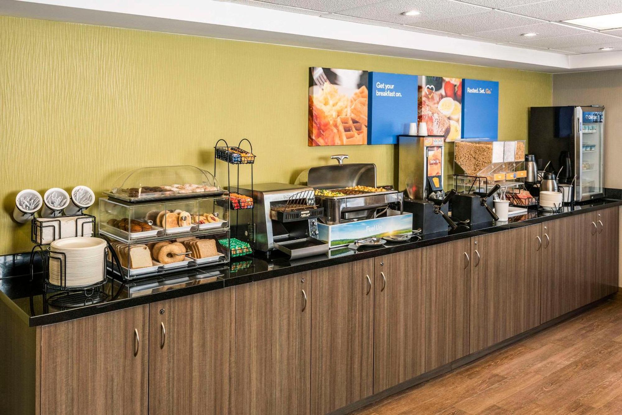Comfort Inn New Glasgow Exteriör bild